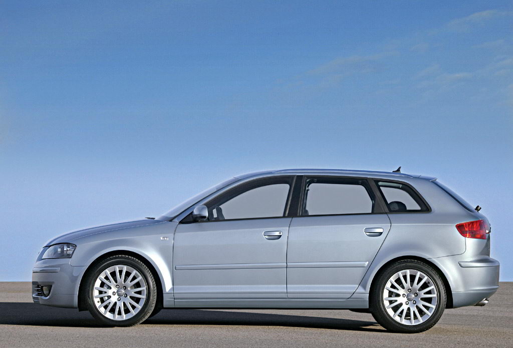 Audi Sportback 2004 002.jpg